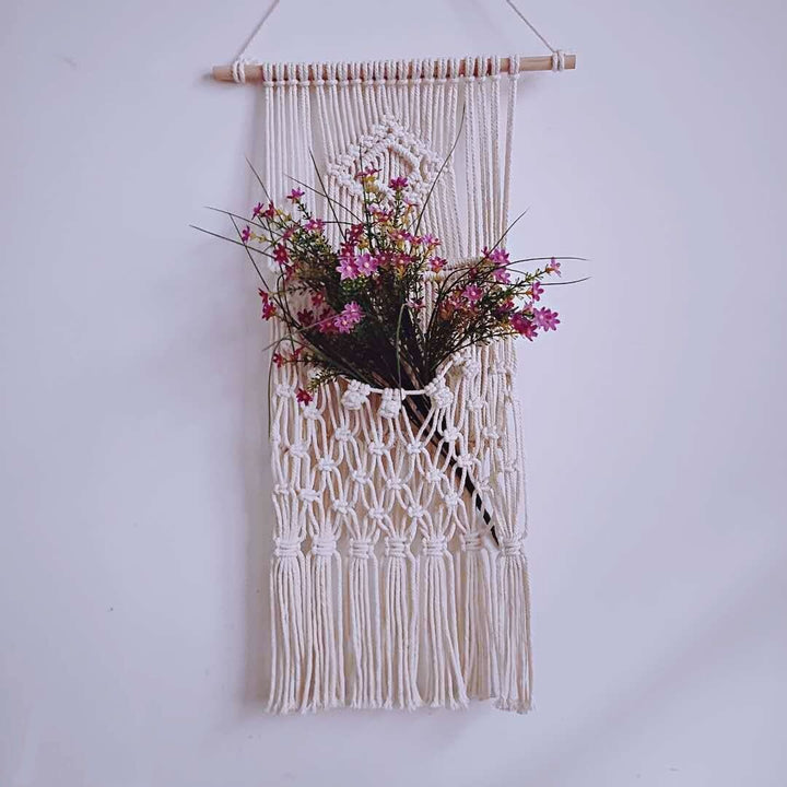 Macrame Plant Holder Kalsten