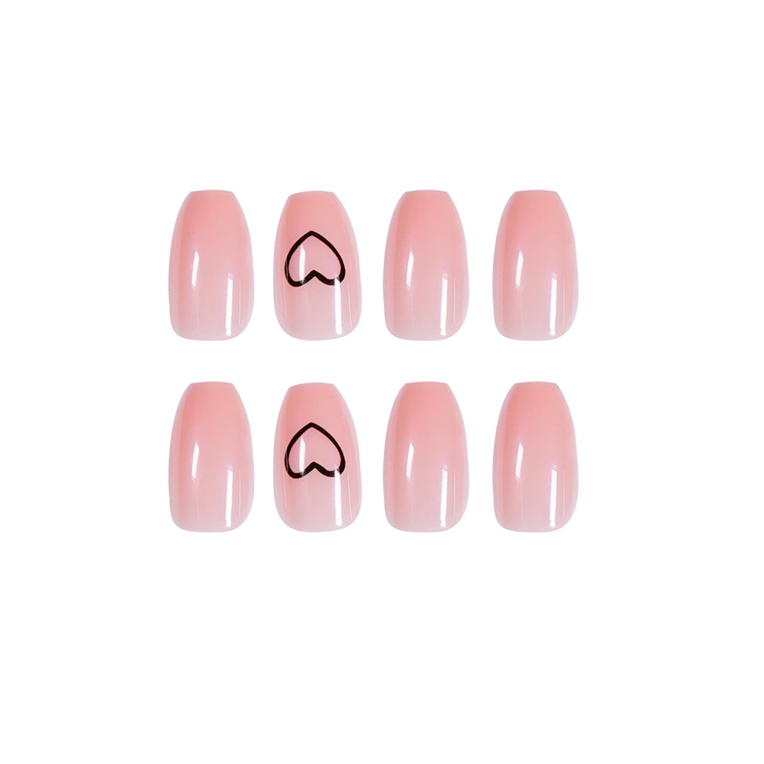 Artful Nail Art with Delicate Hearts Kalsten