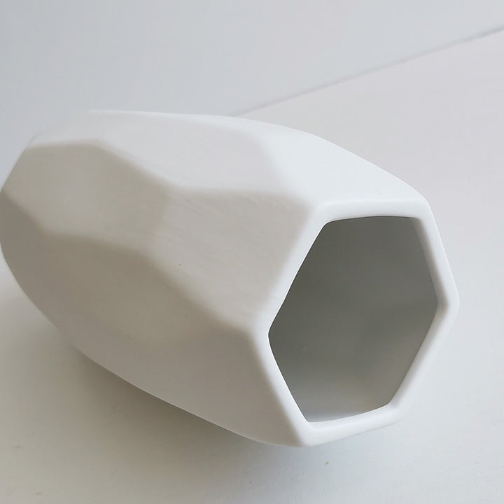 Modern Geometric Decorative Vase Kalsten