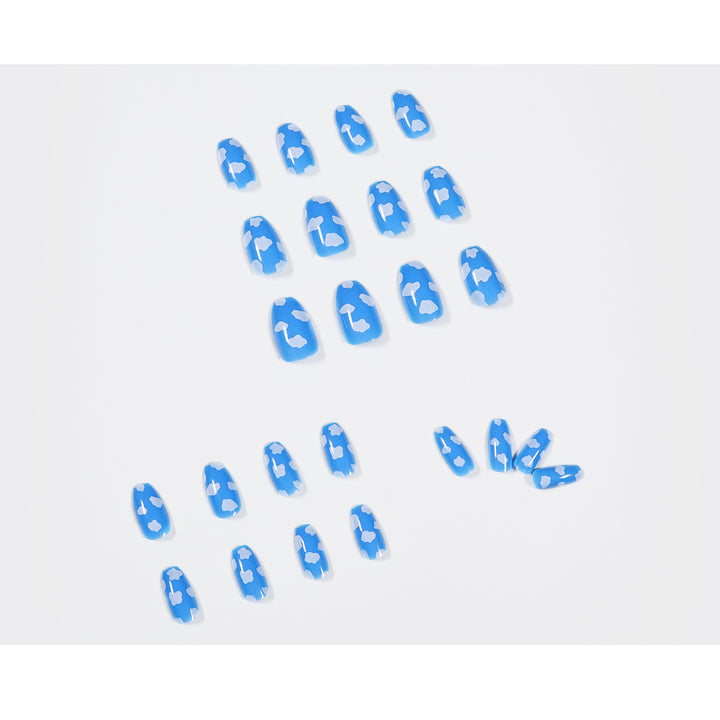 Exquisite artificial nails with cloud design and shine Kalsten