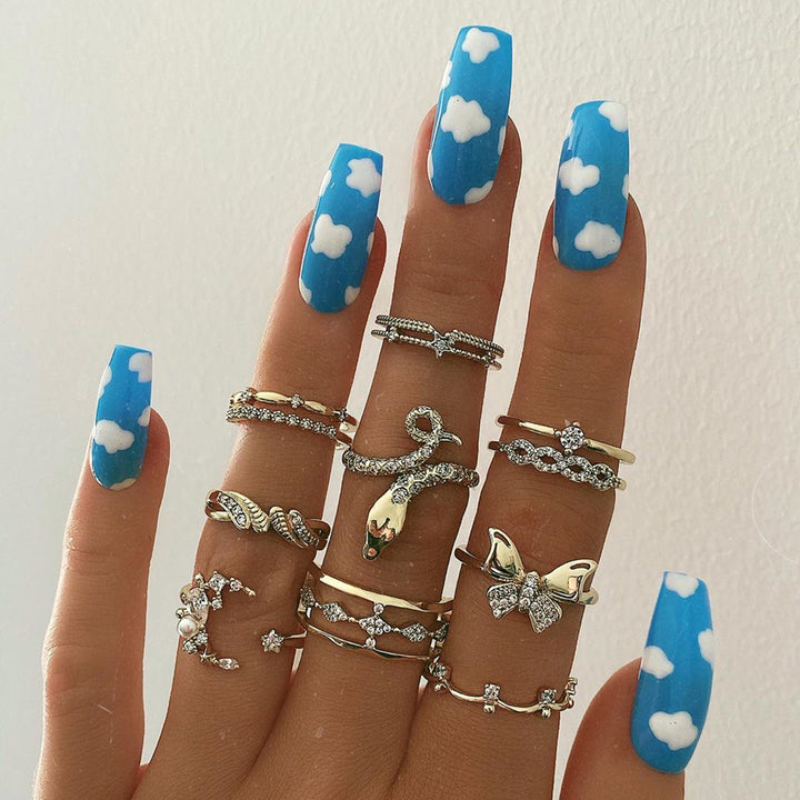Exquisite artificial nails with cloud design and shine Kalsten