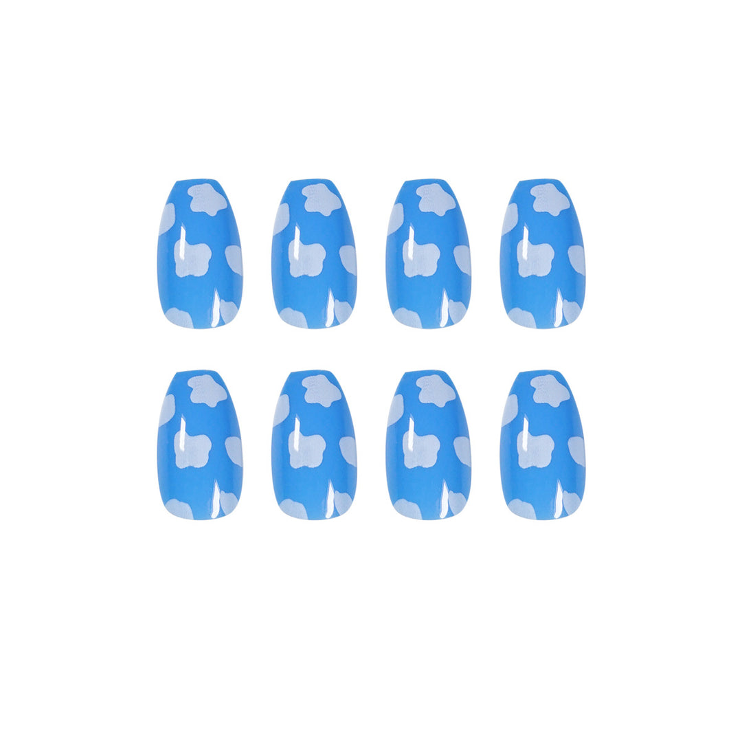Exquisite artificial nails with cloud design and shine Kalsten