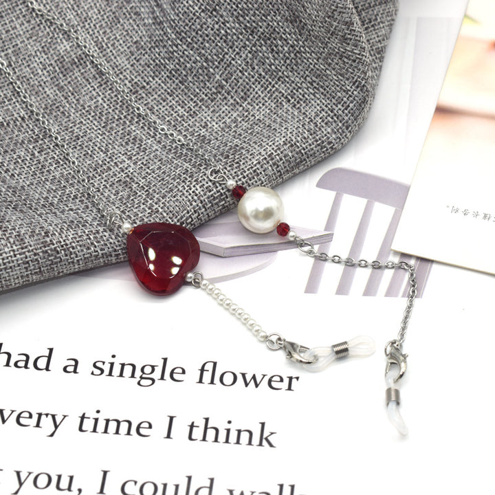 Elegant Heart-Shaped Pendant Eyewear Chain Kalsten