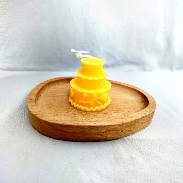 Decorative Realistic Lemon-Shaped Scented Soy Candle with Cotton Wick