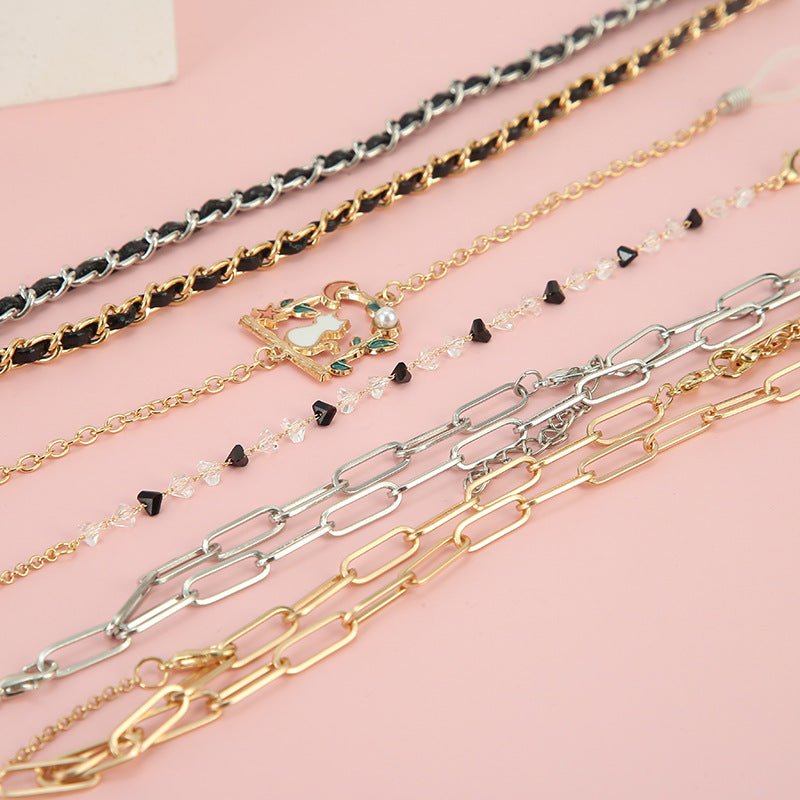 Fashionable Chain Eyewear Holder Kalsten