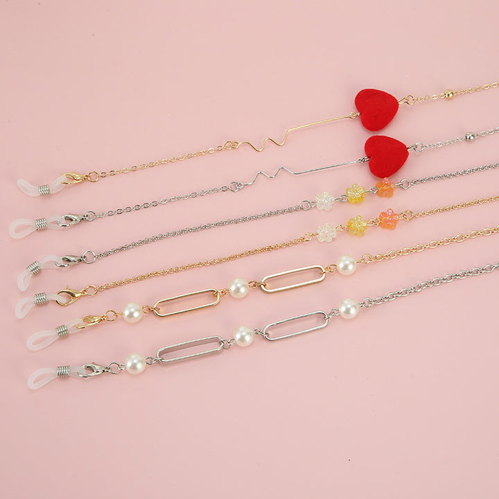 Elegant Gold-Linked Eyewear Chain Kalsten