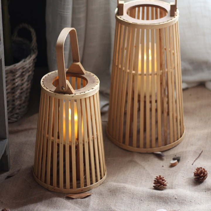 Handcrafted wooden lantern Kalsten
