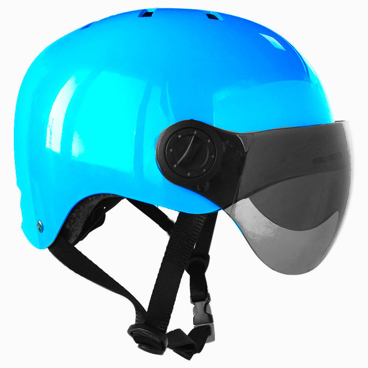 urban bicycle helmet with integrated tinted visor and adjustable chin strap Kalsten