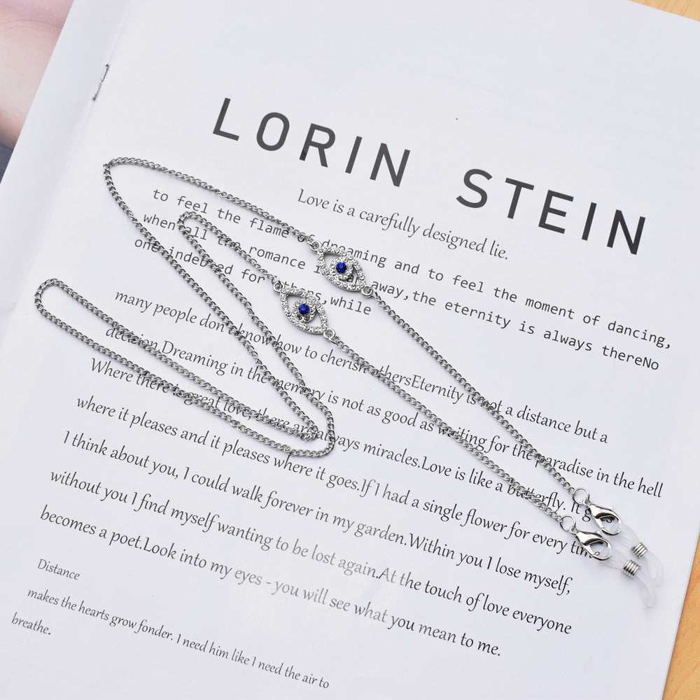 Elegantly Designed Eyewear Chain Kalsten