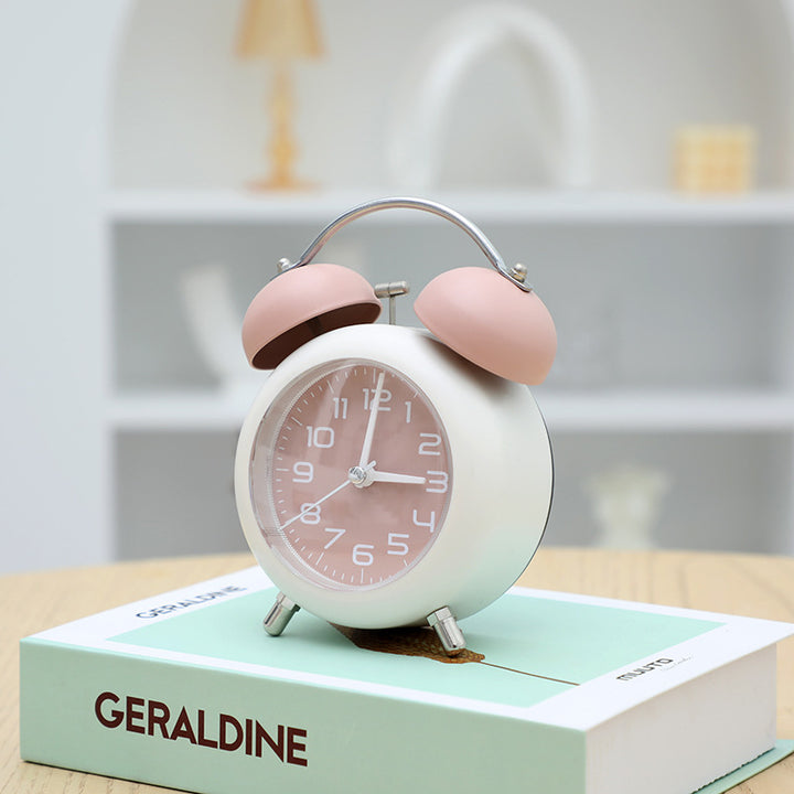 Retro Alarm Clock with Classic Design Kalsten