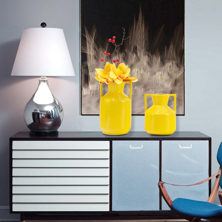 Elegant Ceramic Decorative Vase