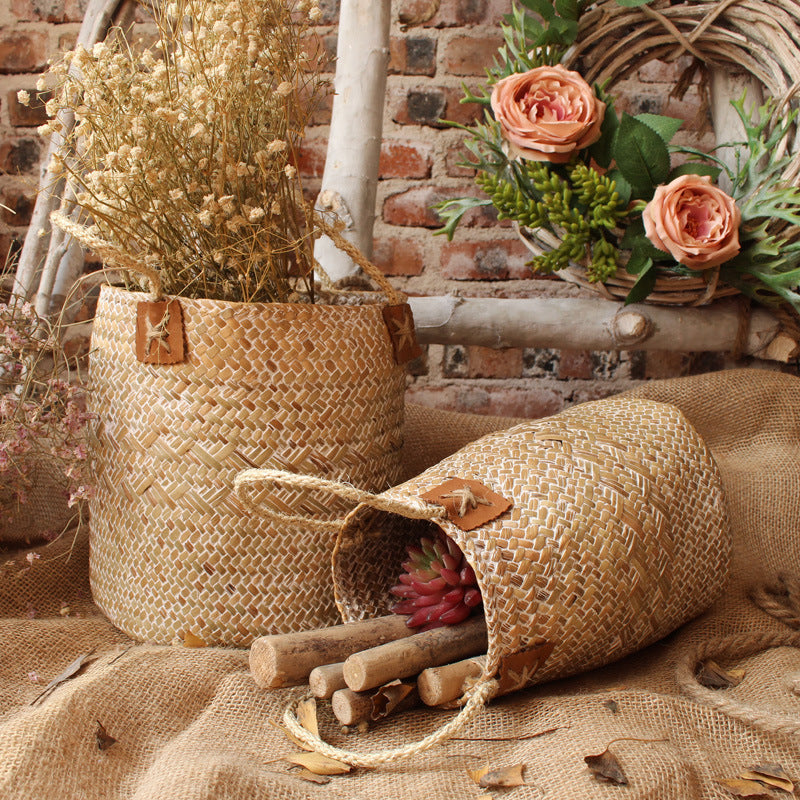 Handcrafted storage basket with natural design Kalsten