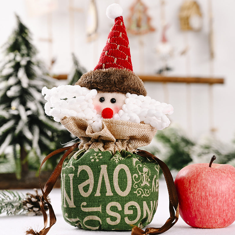 Cute Christmas figure with heart pouch Kalsten