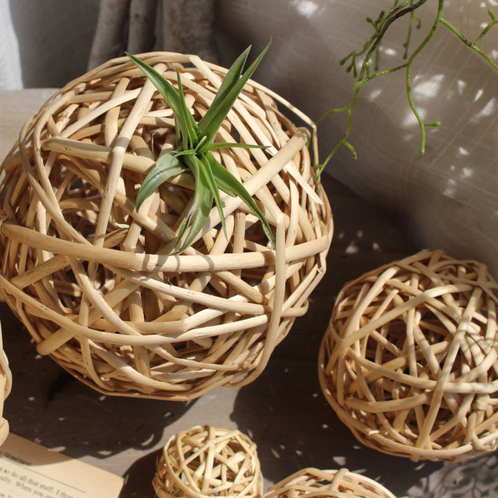 Decorative natural basket Kalsten