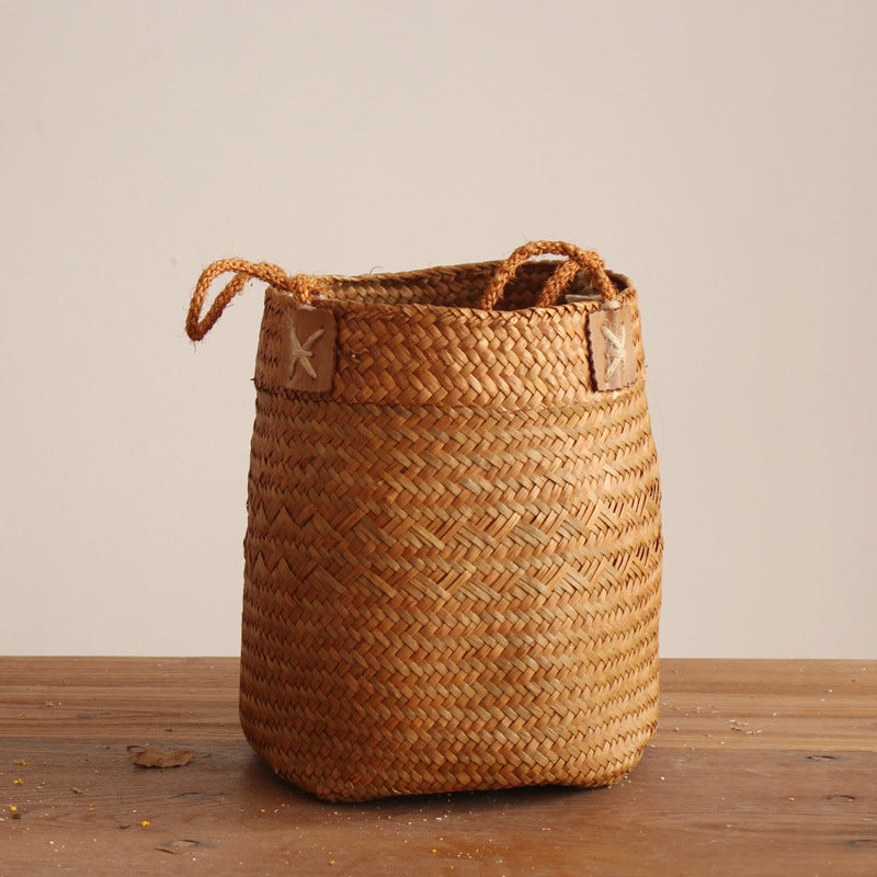 Handcrafted storage basket with natural design Kalsten