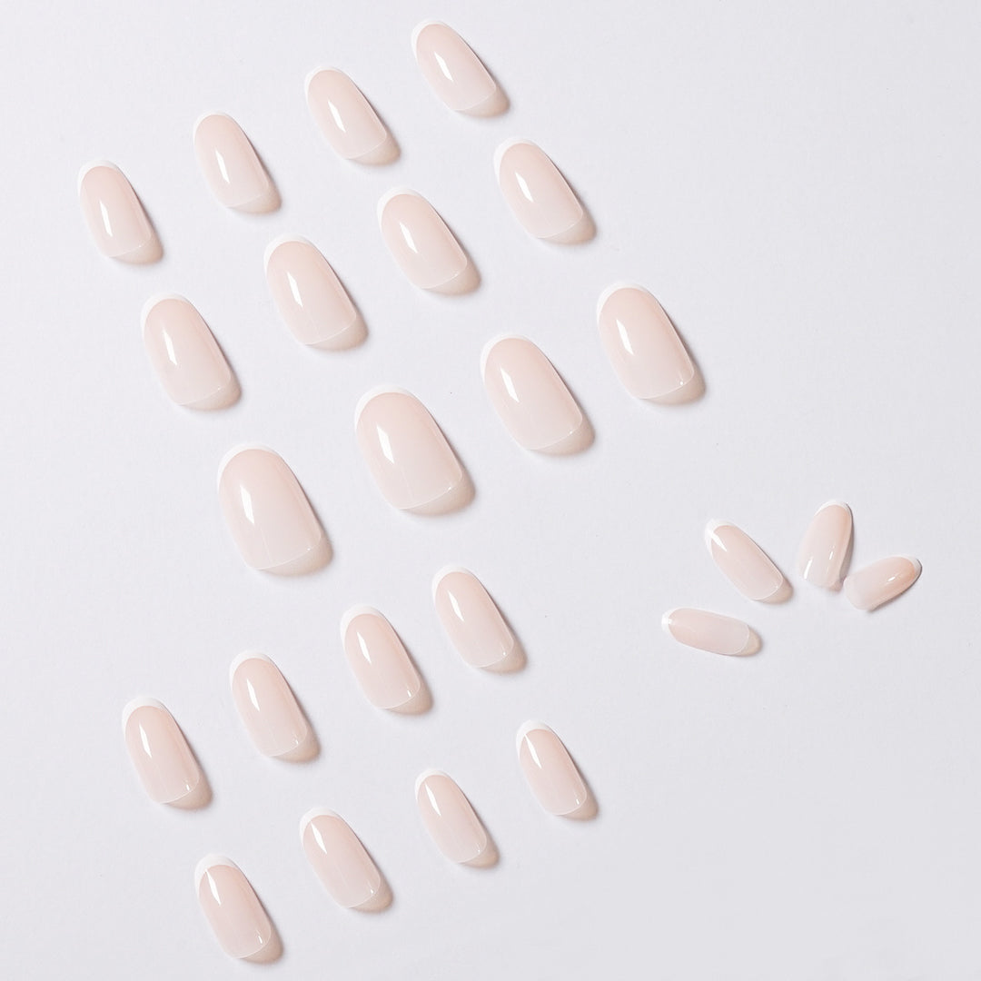 elegant Nail Art with precise French Tip Kalsten