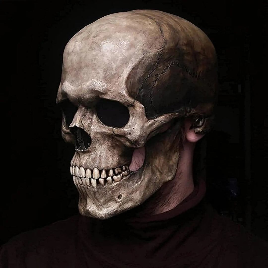 Kalsten | PhantomSkull — Conquer every party with a terrifying, lifelike presence that captivates all eyes!