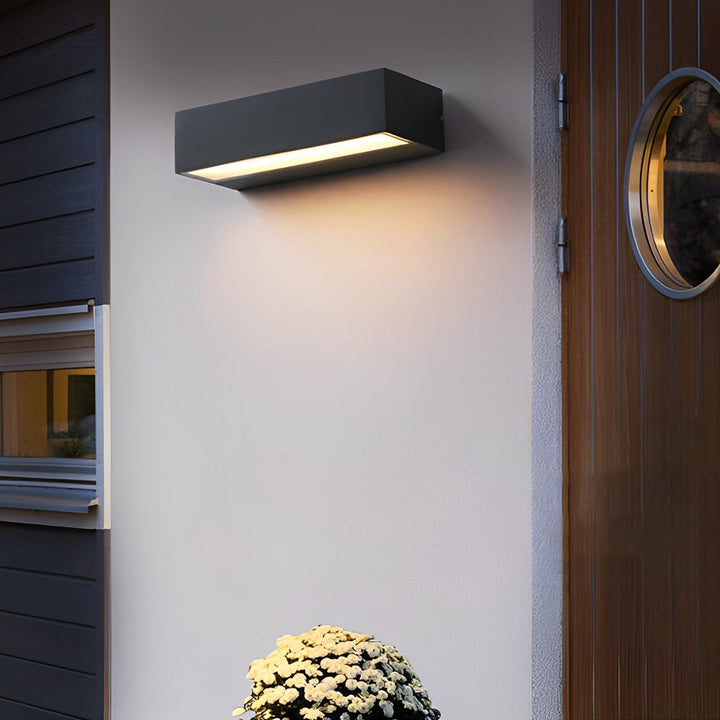 Modern Black Waterproof Outdoor Wall Lamp Kalsten
