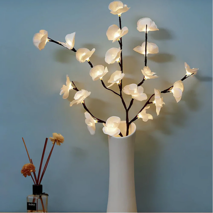 Kalsten | Lighted Branches