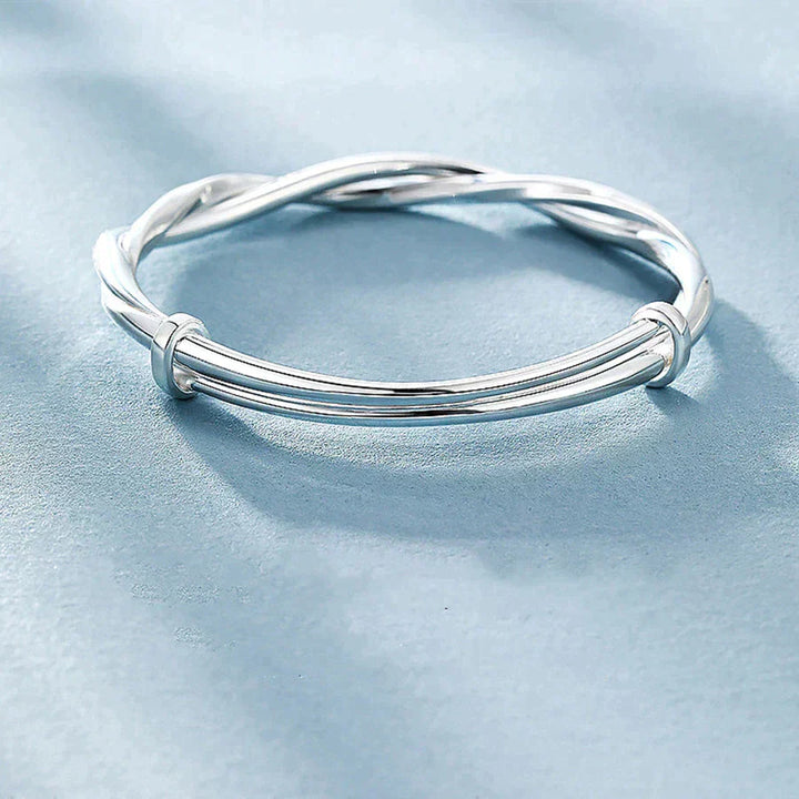 Elegant Twisted Silver Bracelet Noxord