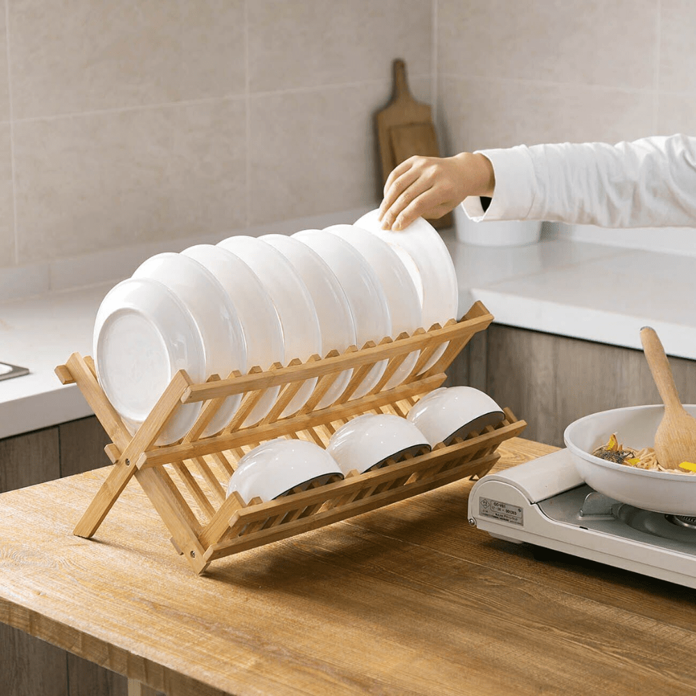 Kalsten | Space-saving bamboo drying rack for an eco-friendly household