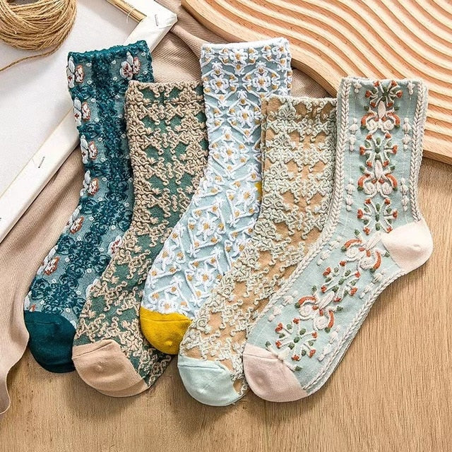 Kalsten | 5 Pair Vintage Flower Embroidery Socks