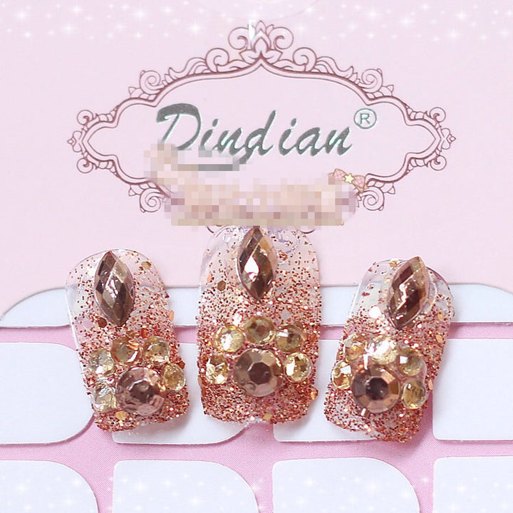 Glittering Nail Art Kalsten