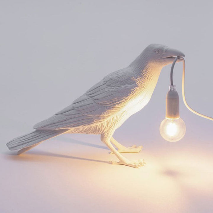 Auspicious bird table lamp personalized creative bedroom bedside animal shape bird resin wall lamp decoration | Kalsten