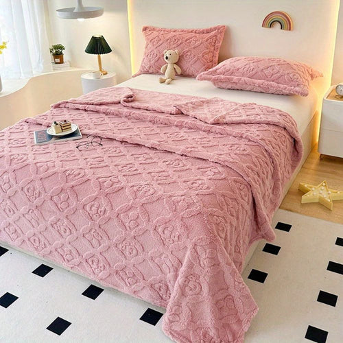 Leaf Embroidery Fleece Blanket – Soft Microfiber Throw for Cozy Comfort and Year-Round Use