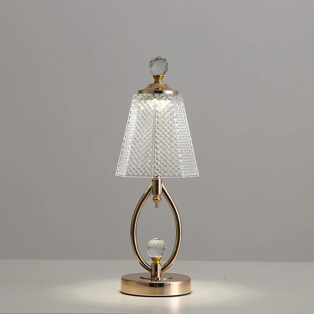 Vintage Crystal Table Lamp - Elegant Vintage Crystal Table Lamp for a Charming Atmosphere Noxord