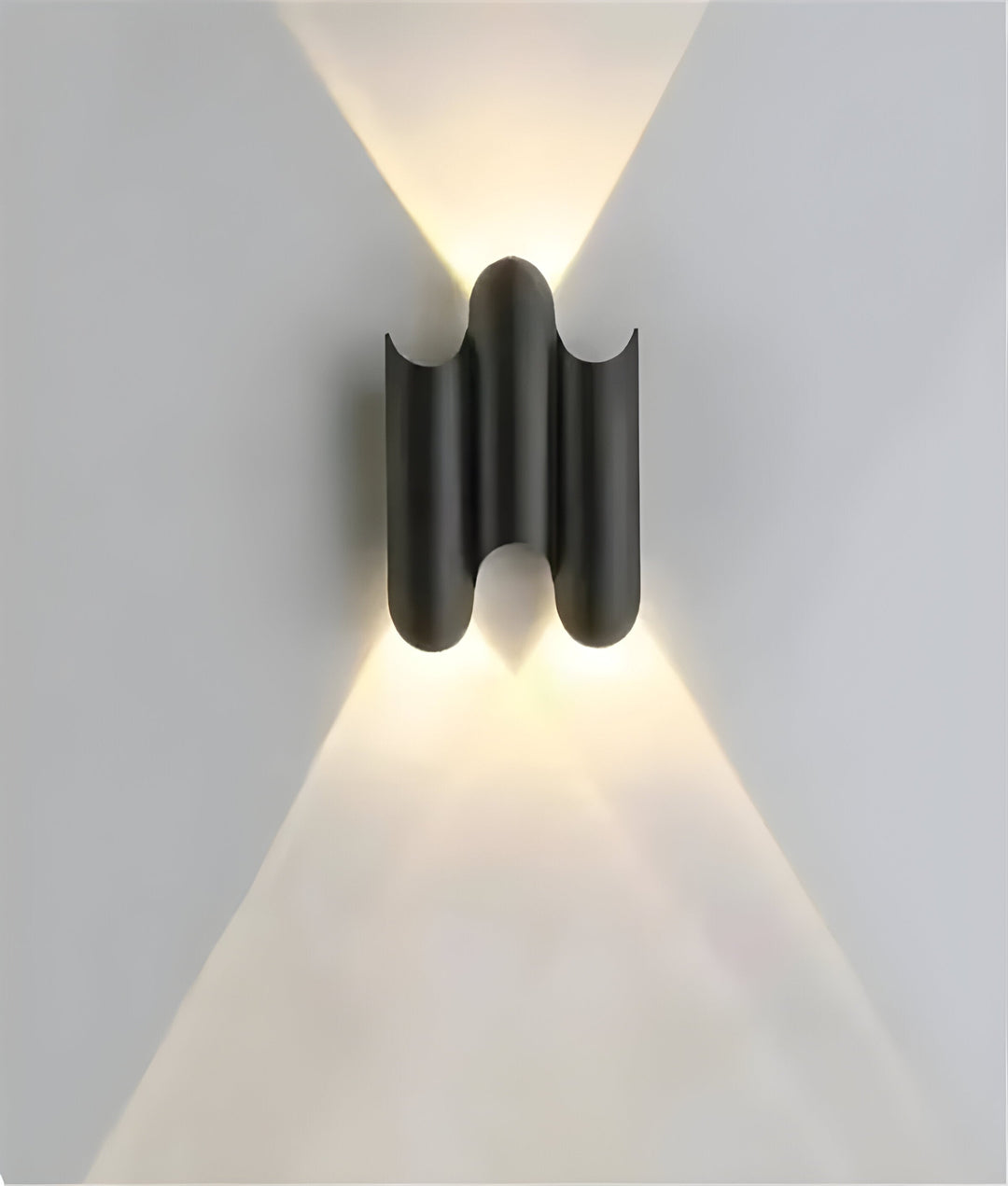 VerandaShine Light – Modern waterproof outdoor wall lamp | Noxord