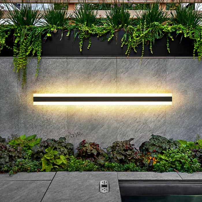 Weather-Resistant Outdoor Wall Light - RainGuard Light | Kalsten