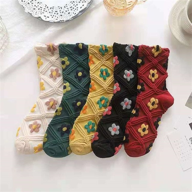 Kalsten | 5 Pair Vintage Flower Embroidery Socks