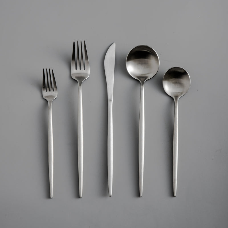 Modern Luxe Cutlery Set of Stainless Steel in Stylish Colors Noxord