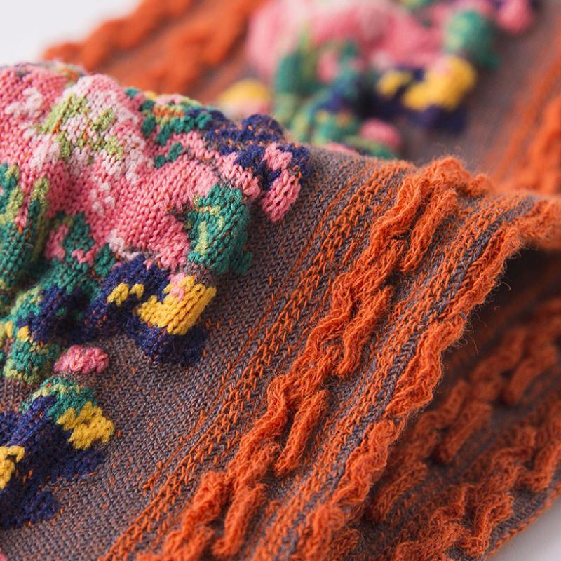 Kalsten | Vintage socks with floral embroidery (5 pairs)