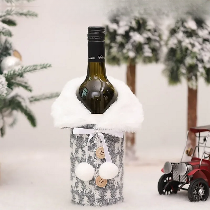 Christmas bottle cover with fur collar – festive cover for wine bottles, gnome decoration for Christmas, perfect as gift wrapping | Noxord