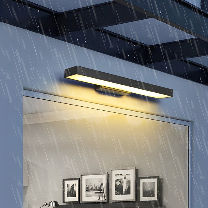 Kalsten | Modern LED Wall Lamp with Motion Sensor and Black Housing
