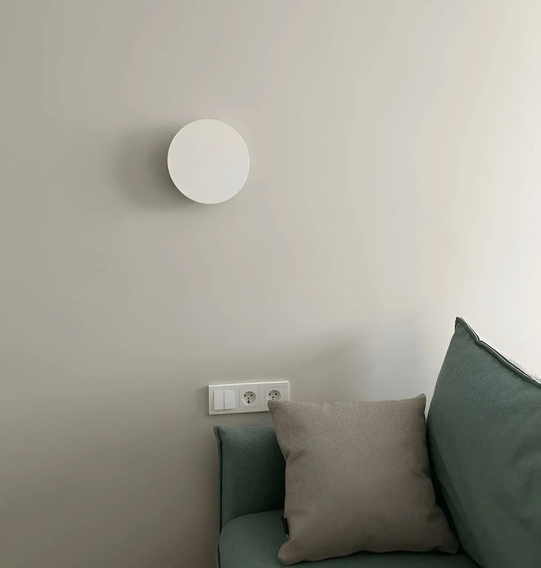 Stylish Lighting: Luxury LED Wall Lamp with Elegant Acrylic and Touch Control Noxord