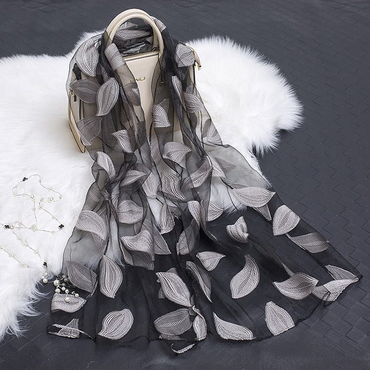 Kalsten | Silk scarf with cut flowers hollow motif