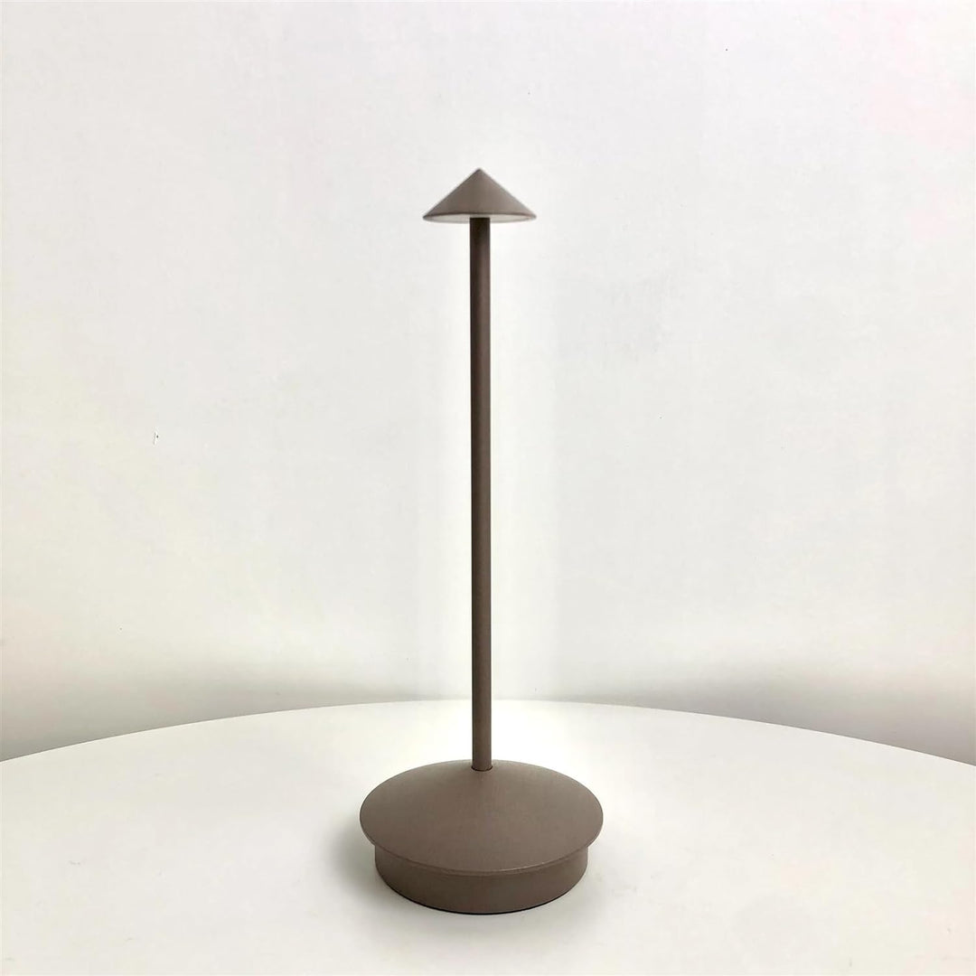 Eindhoven Robyn Arrow LED Table Lamp | Kalsten