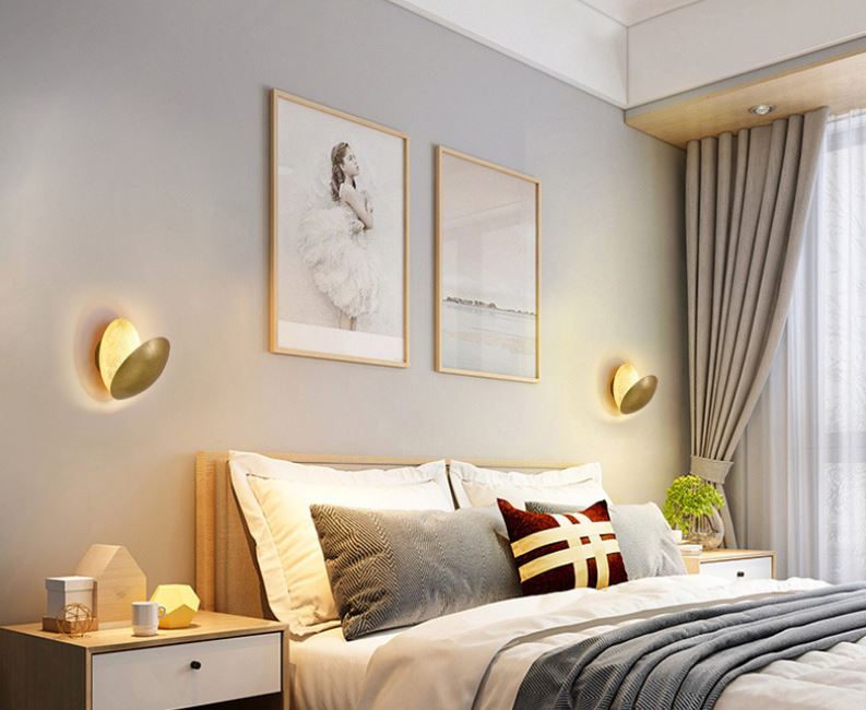 Elegant Lunar Eclipse Wall Lamp | Noxord