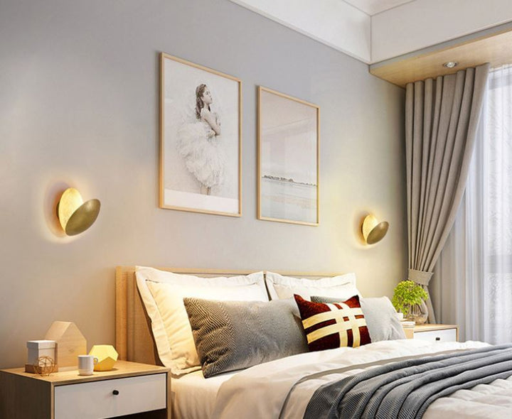 Elegant Lunar Eclipse Wall Lamp | Noxord