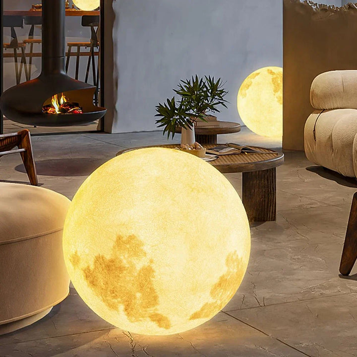 Kalsten | Selene Moon Garden Light