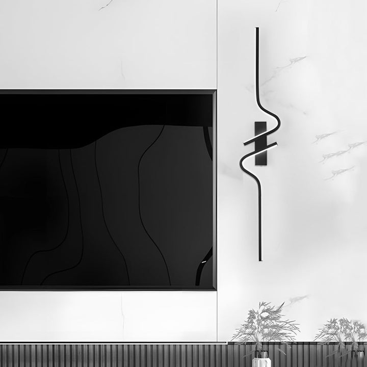 Minimalist Long Wave Aluminum Black Decorative LED Wall Lamp | Noxord