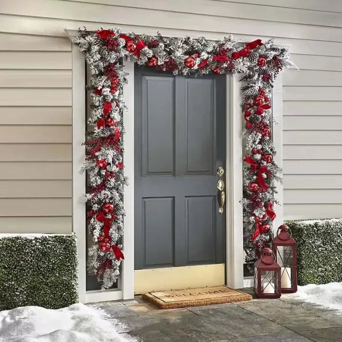 Pre-Lit Christmas Garland