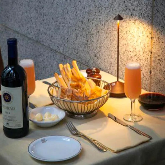 Spikelight – Waterproof Dimmable Wired Lamp