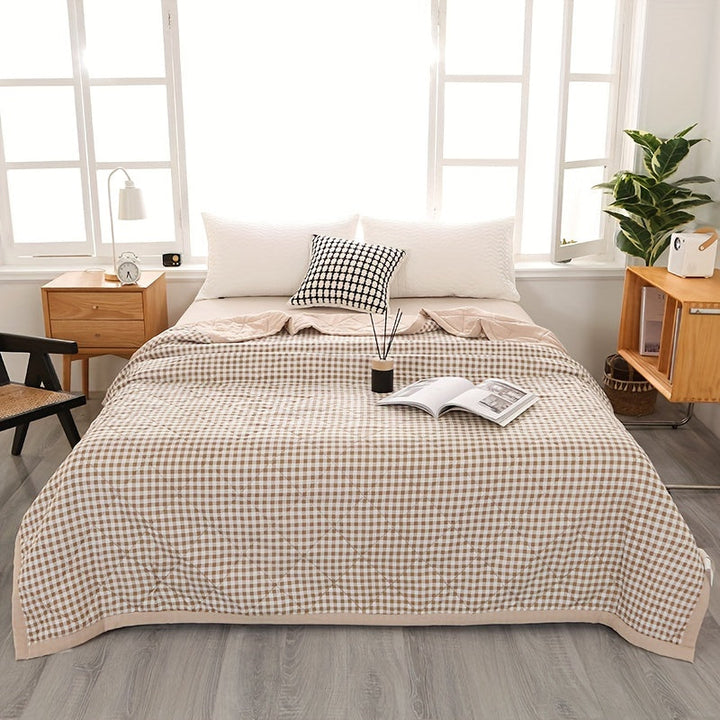 Elegant Preppy Plaid Summer Blanket for Cool Nights | Kalsten