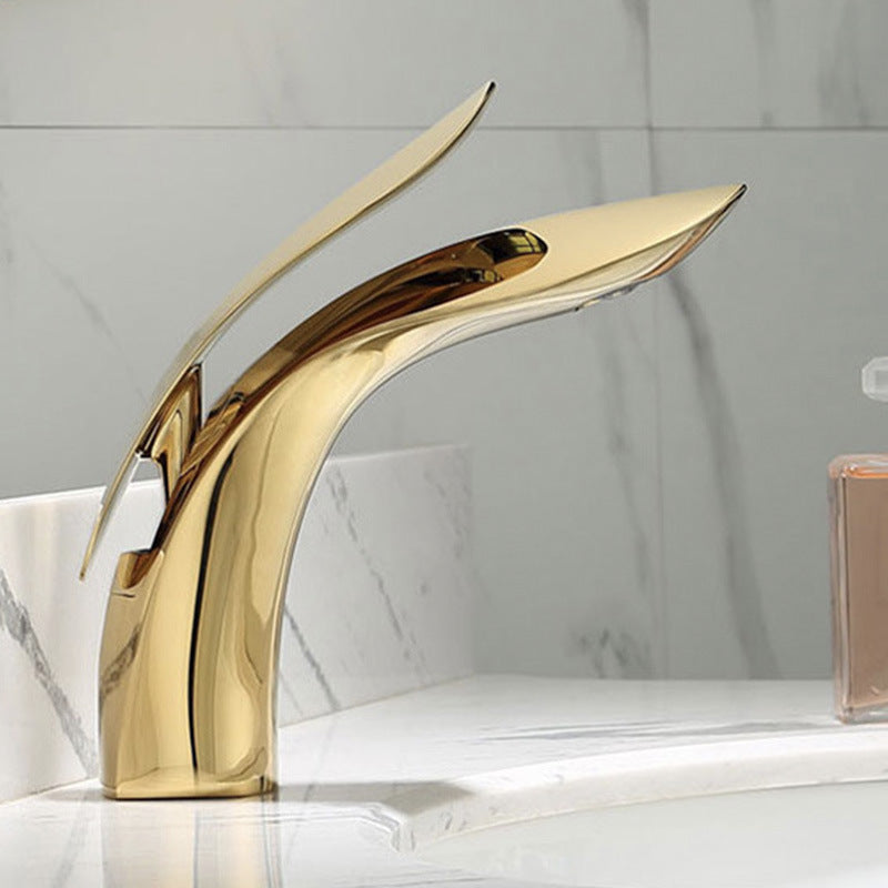 Kalsten | Brass 1-Hole Basin Mixer Tap Lever Handle Sink Faucet Round Modern Faucet for Bathroom