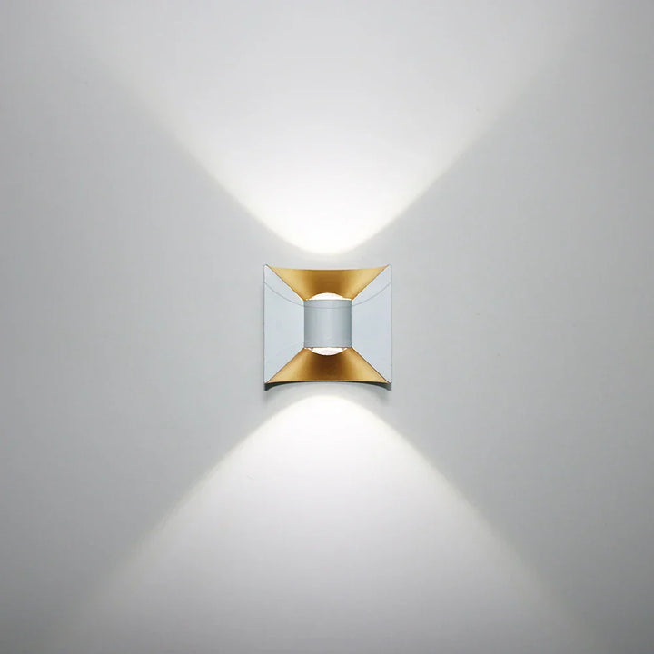 Modern LED outdoor wall light – Waterproof wall lamp for garden and terrace | Kalsten