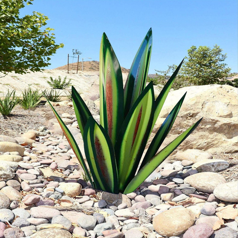 Kalsten | Waterproof Solar Garden Agave Lamp Decoration